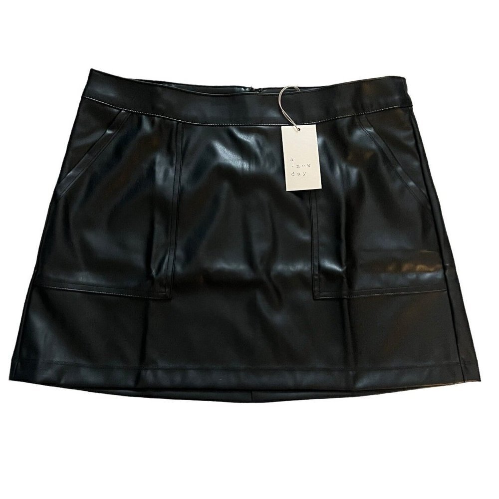 a new day Black Mini Skirt